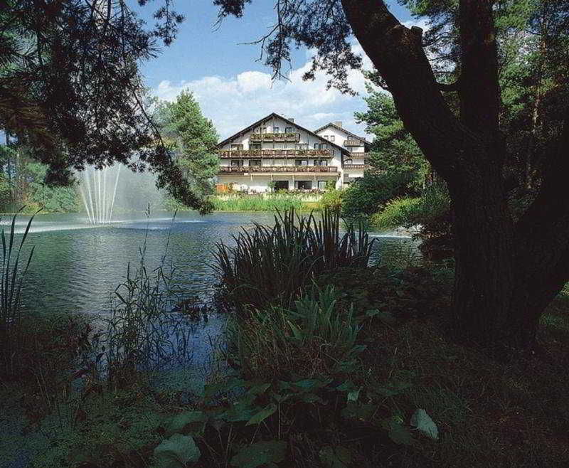 Parkhotel Frankfurt-Roedermark Родгау Экстерьер фото
